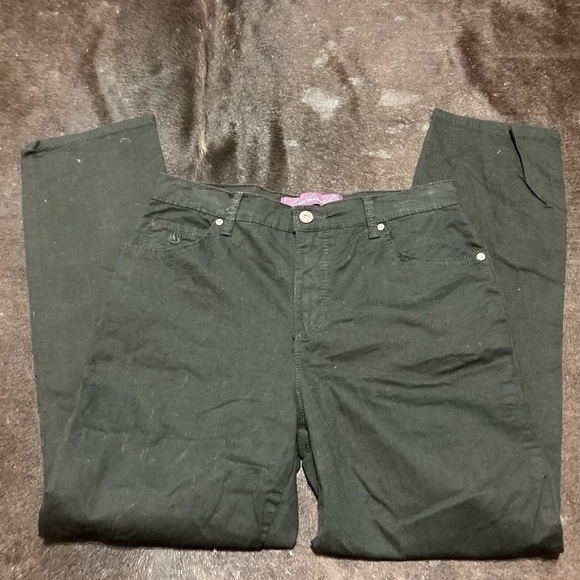 Gloria Vanderbilt “Amanda” Jeans size 10P high rise EUC - Picture 10 of 15